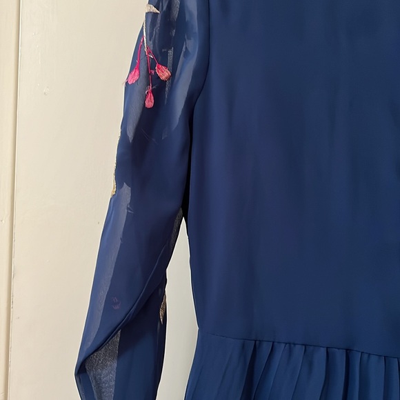 ASOS Navy embroidered pleated dress - Picture 5 of 7